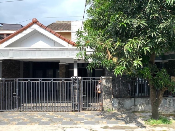 DIJUAL RUMAH HUNI LOKASI BAGUS SATULISTING.com