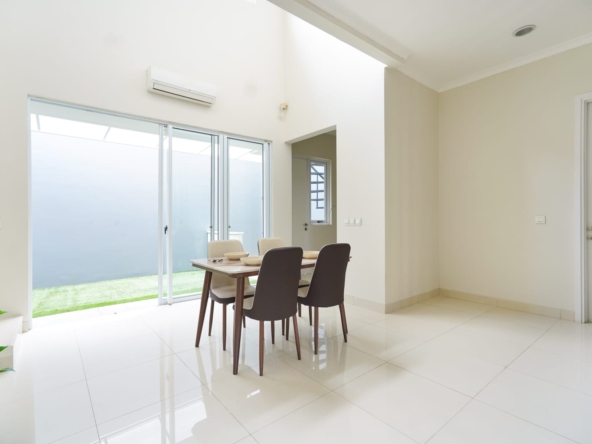 Rumah Modern Minimalis Murah Siap Huni Vivacia Bsd City SATULISTING.com