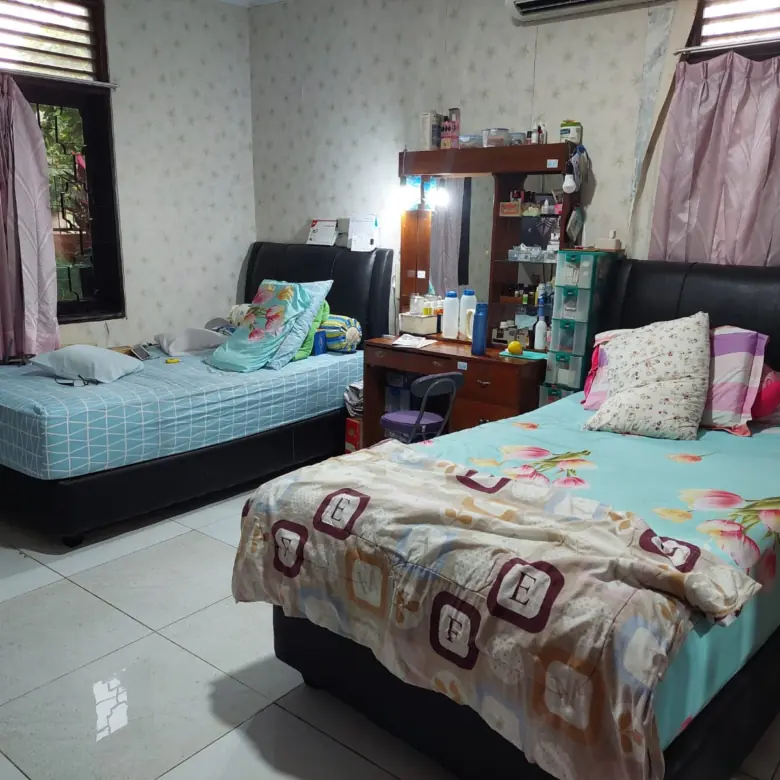 KAMAR TIDUR RUMAH PULAU PUTRI KOTA MODERNLAND TANGERANG