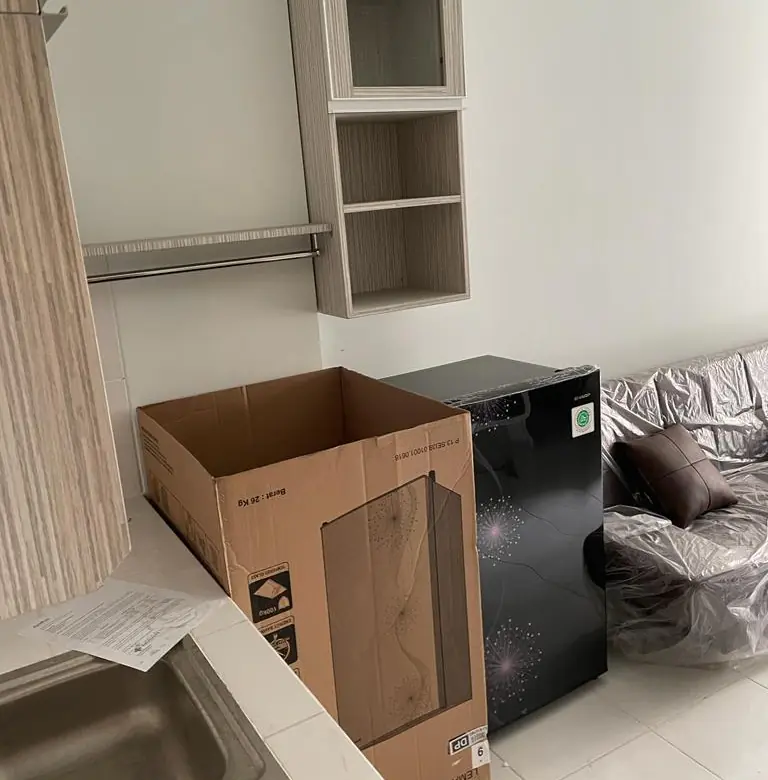 Kitchen Set APARTEMEN AYODHYA 2BR TOWER CORAL