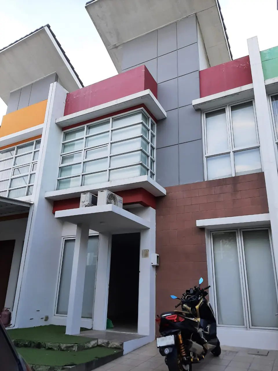 JUAL CEPAT RUMAH RIVIERRA PARAMOUNT GADING SERPONG