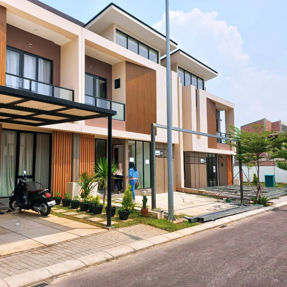 Show Unit Rumah di Cikarang Depan Aeon Mal