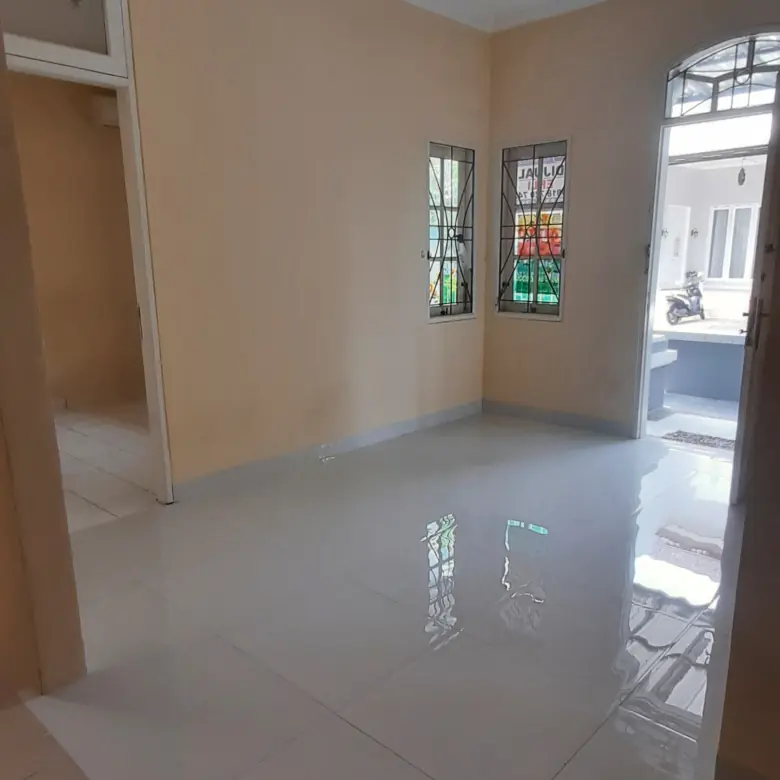 RUMAH SIAP HUNI BSD TAMAN CHRYSANT 1 3