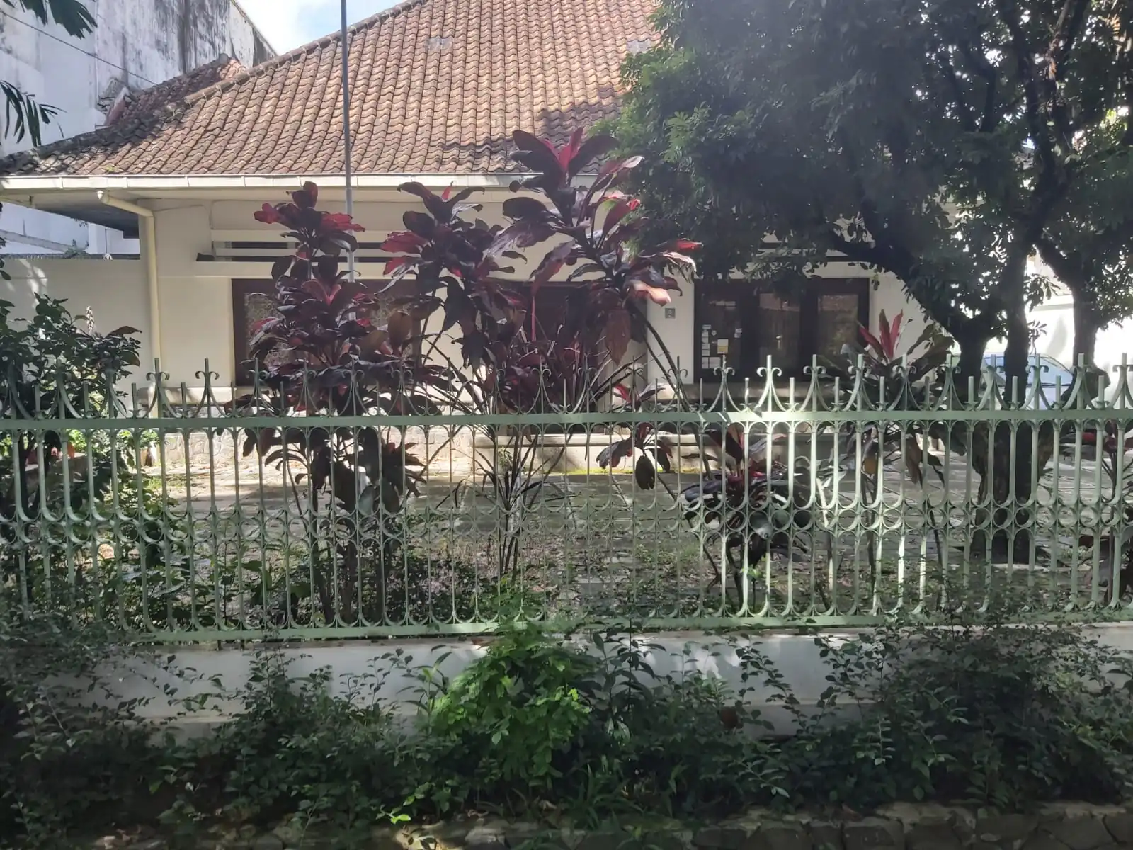 RUMAH STRATEGIS TRUNOJOYO BANDUNG 3