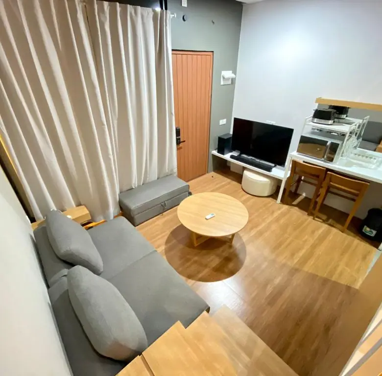 RUMAH BSD FLEEKHAUZ R FULL FURNISHED 2