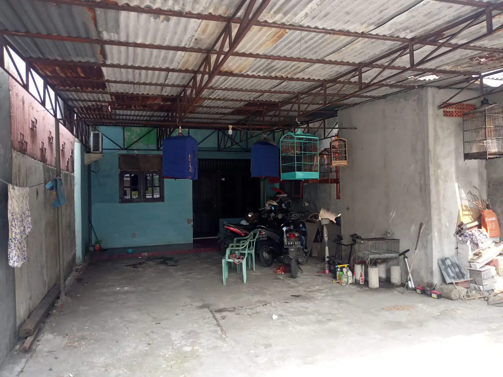 RUMAH LATUMETEN JELAMBAR