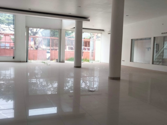 Dijual Ruang Usaha dan rumah di Cibubur SATULISTING.com