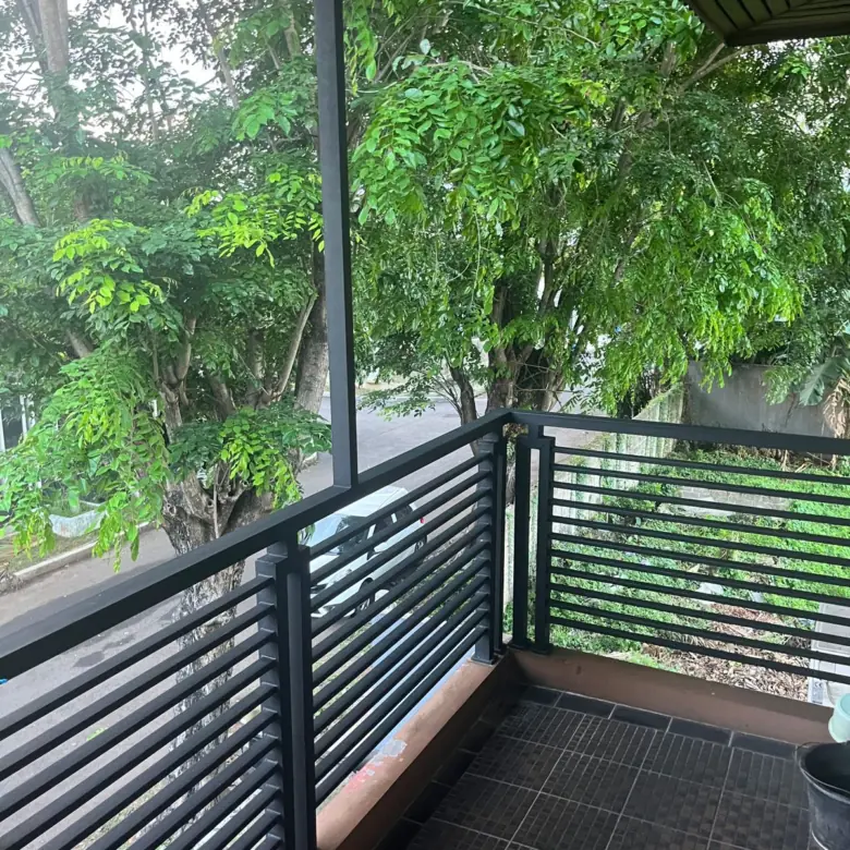 View Balkon Atas Rumah Kos Villa Permatasari Lippo