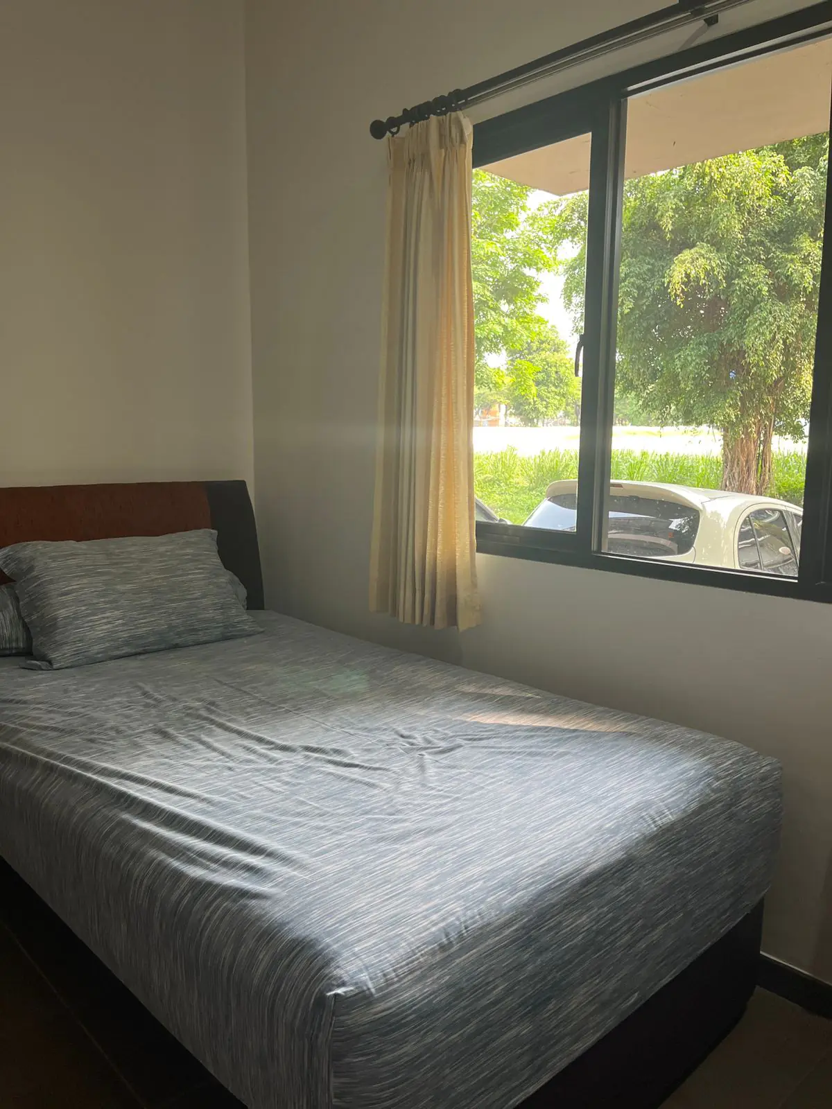 Kamar RUMAH KOS VILLA PERMATASARI LIPPO KARAWACI