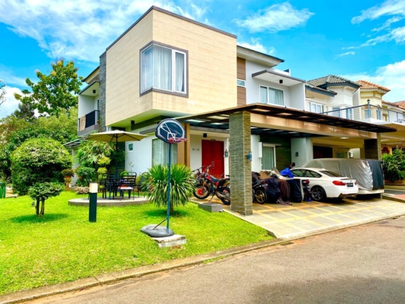 RUMAH HOOK BSD DELATINOS