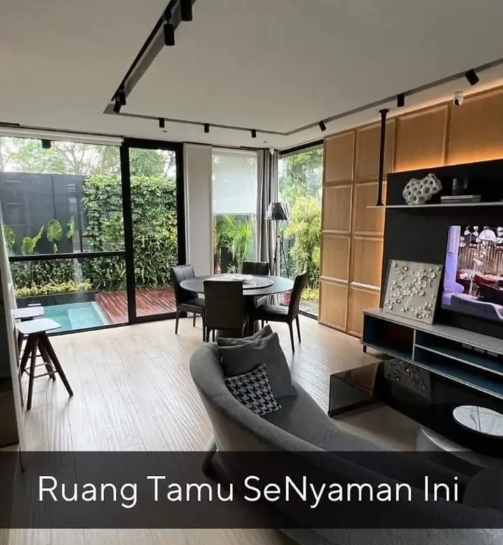 Ruang Tamu rumah THE COLONY Lippo Cikarang Bekasi