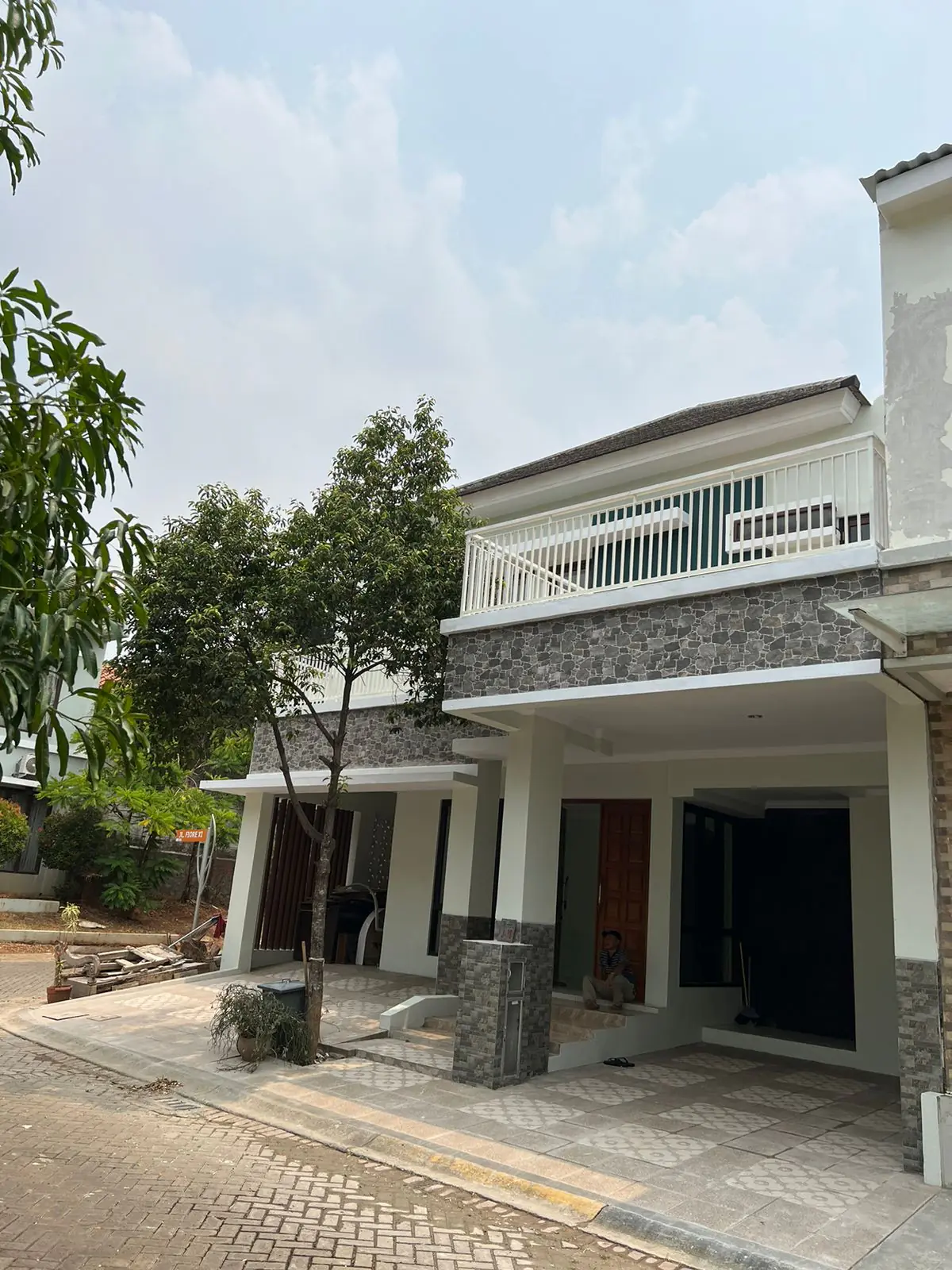 Dijual Rumah DIscovery Fiore Bintaro