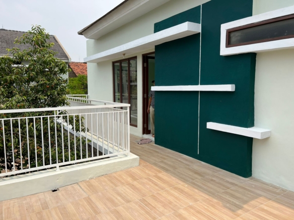 Dijual Rumah DIscovery Fiore Bintaro