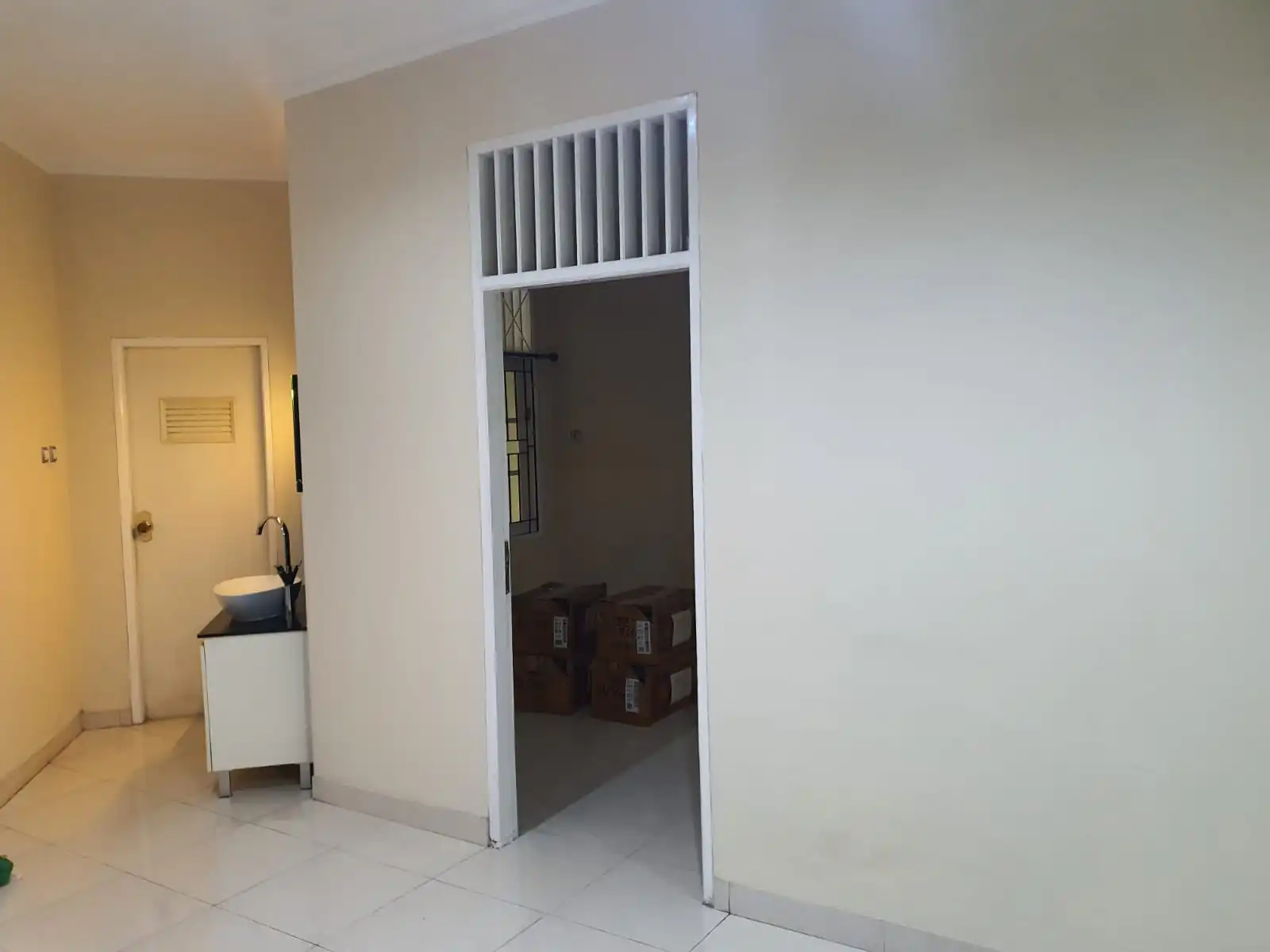 Rumah di Sektor 1b Gading Serpong Tangerang 5
