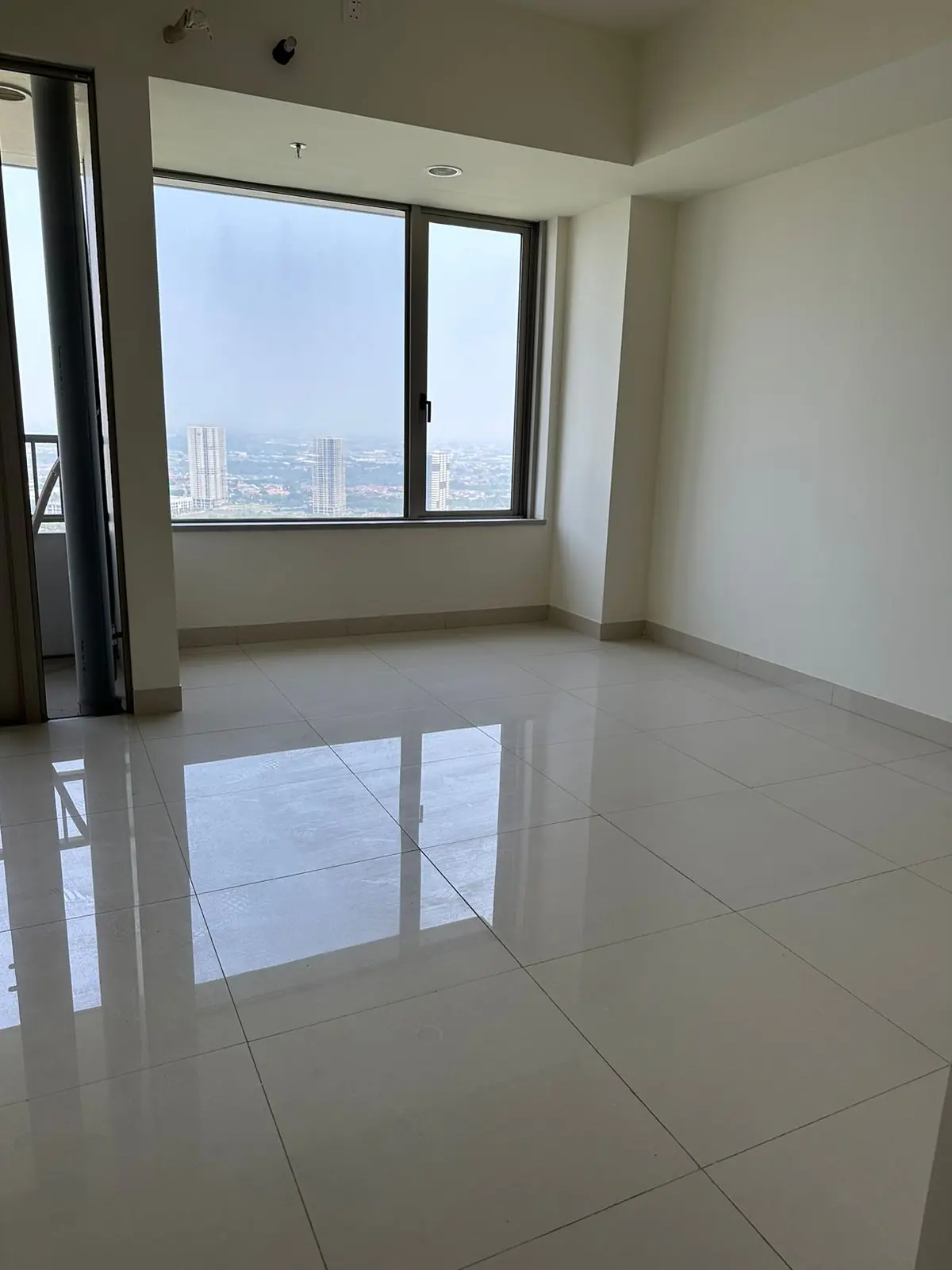 Apartment Orange County Bagus 1 Bed Room 3