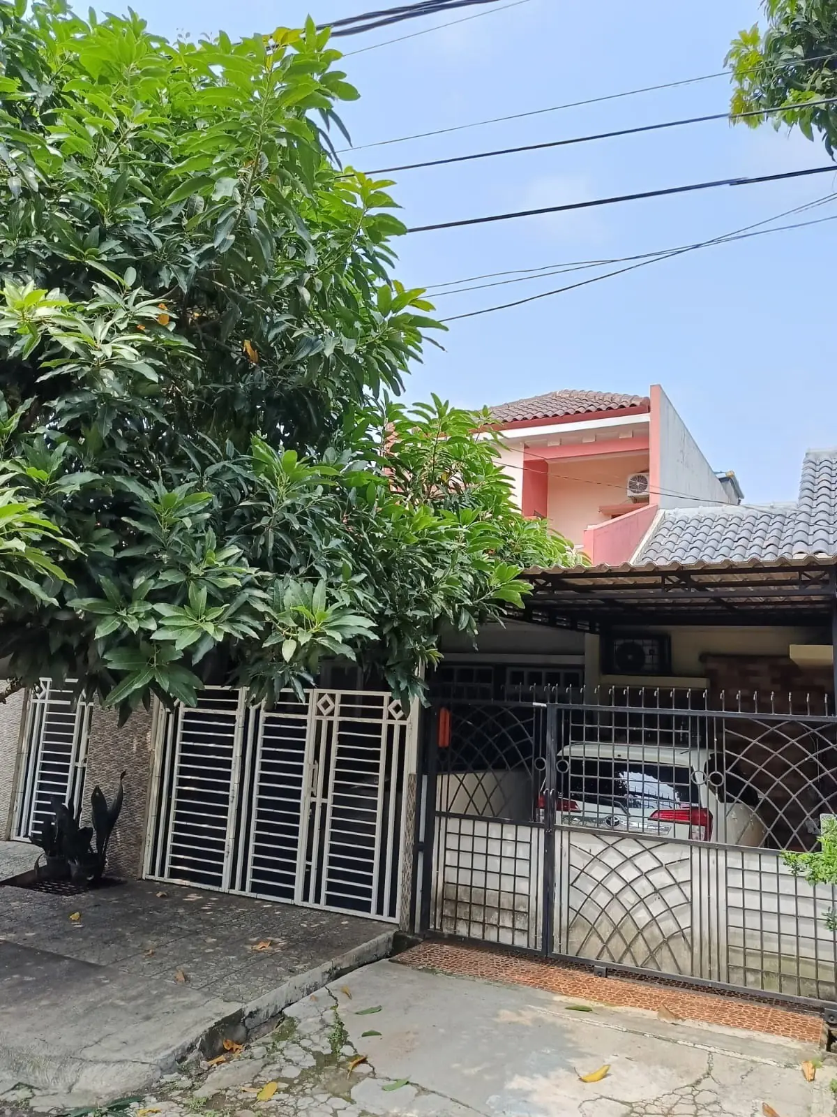 Rumah Dijual Taman Royal 1 Tangerang