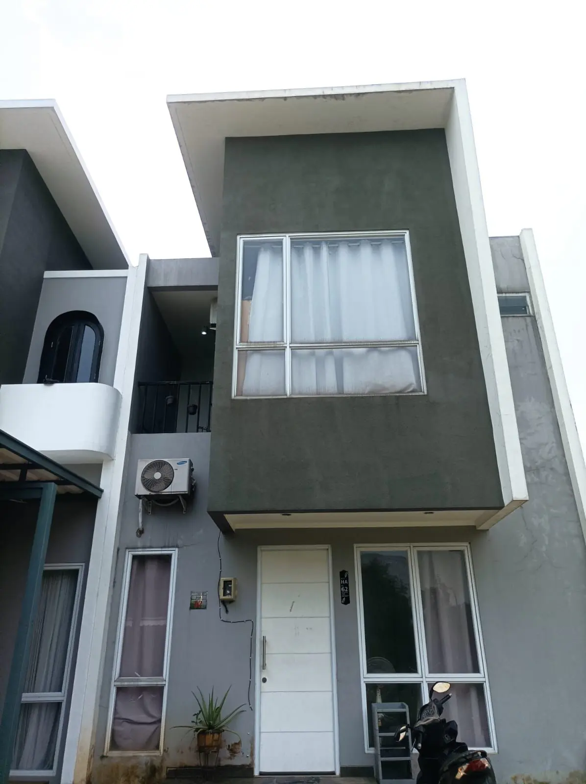 Rumah 2 Lantai Di Cluster The Height Tangerang Selatan