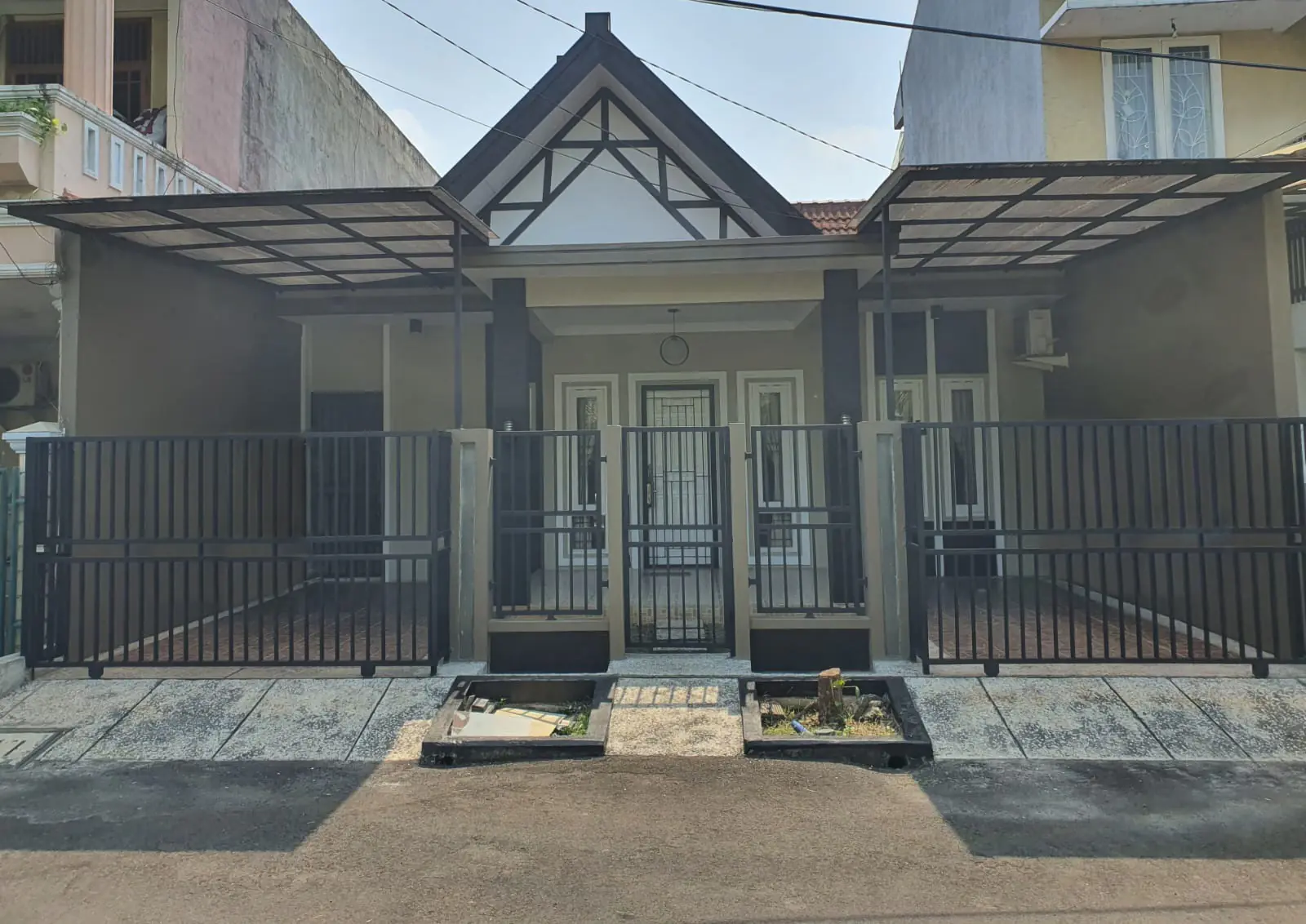 Rumah di Sektor 1b Gading Serpong Tangerang