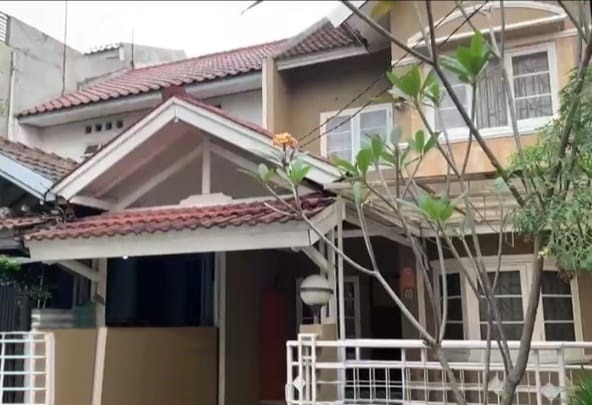 Rumah 2 Lantai Sektor 7a Gading Serpong