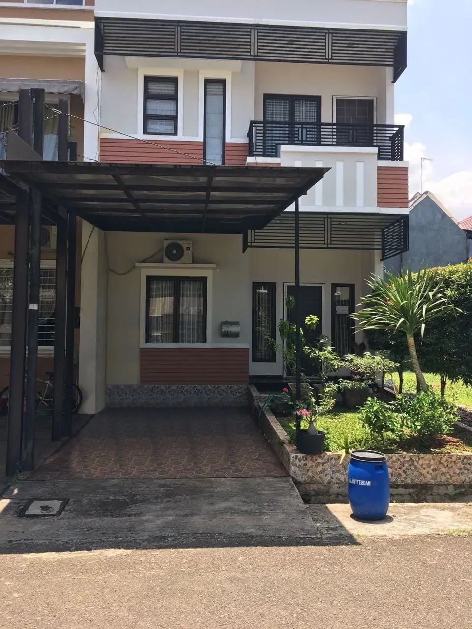 Rumah Siap Huni di Komplek Holandia Karawaci
