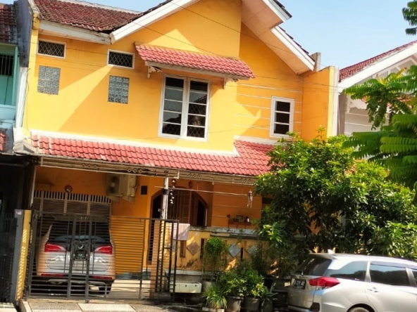 Rumah Dijual Di sektor 1e Gading Serpong 2 Lantai