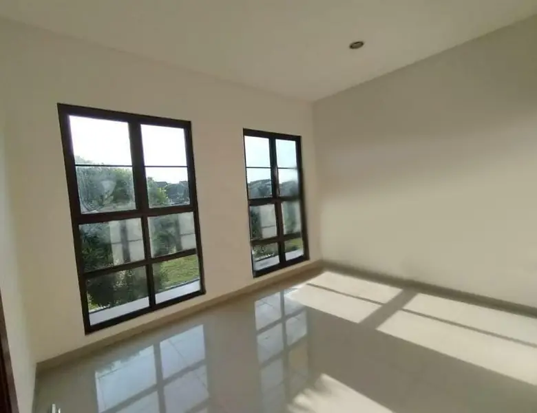 Rumah 2 Lantai Suvarna Padi Cluster Cempaka 5