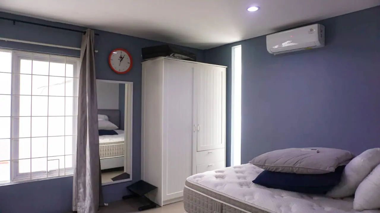 Rumah Dijual 3 Lantai Southern Townhouse Jakarta Selatan 2