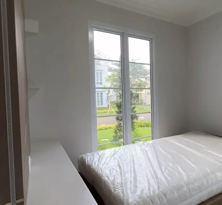 Rumah Mewah Granada Alicante Gading Serpong 3
