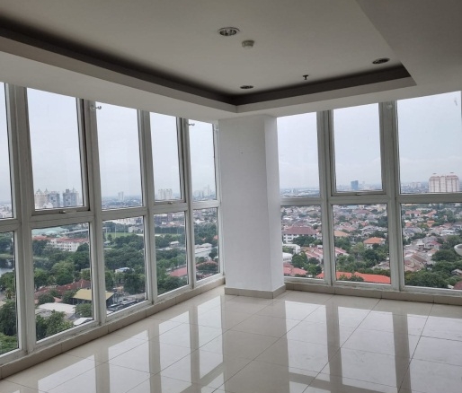 Penthouse Sunter Park View Semi Furnished