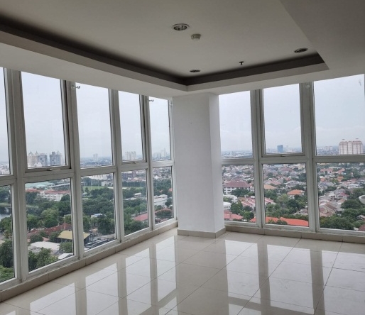 Penthouse Sunter Park View Semi Furnished