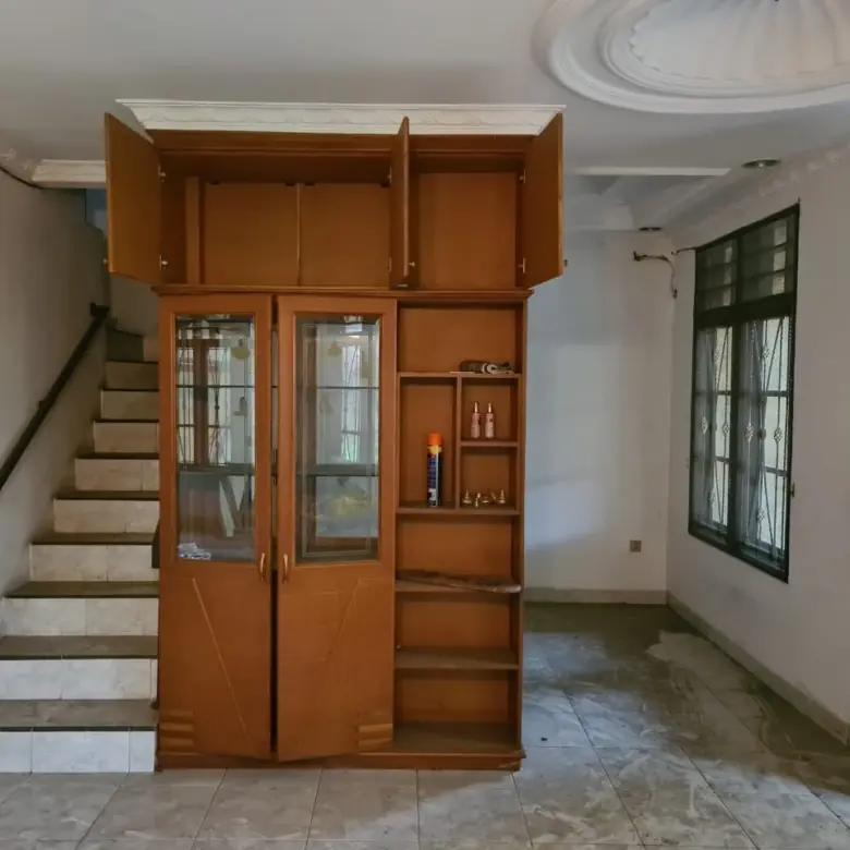 Rumah Di Taman Palem Lestari Jakarta Barat 2