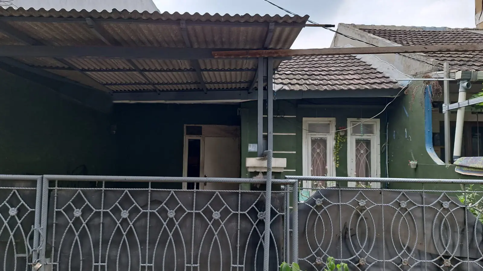 Rumah Bagus Dasana Indah Tangerang Dekat Gading Serpong