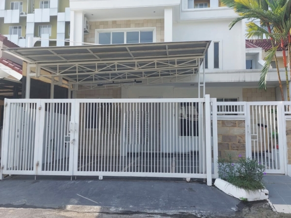 Tampak muka Rumah Sektor 7A Gading Serpong