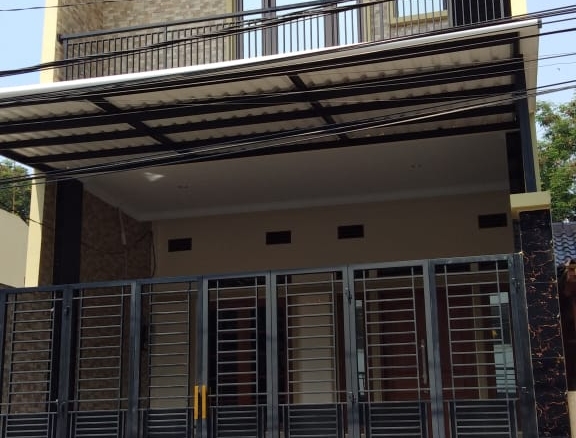 Rumah Bagus 2 Lantai Kemayoran Komplek Angkasa Pura Jakpus