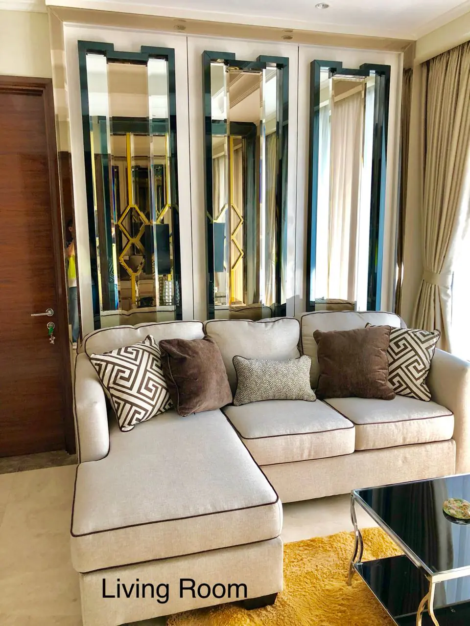 Disewakan Apartemen 2 BR di District 8 Jakarta Selatan