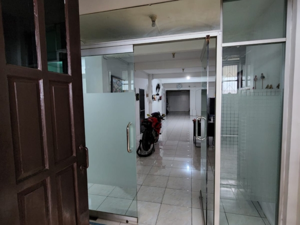 Rumah Di Taman Permata Indah