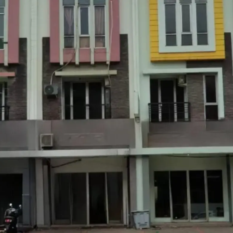 DIJUAL RUKO FLOURITE MCDONALD GADING SERPONG