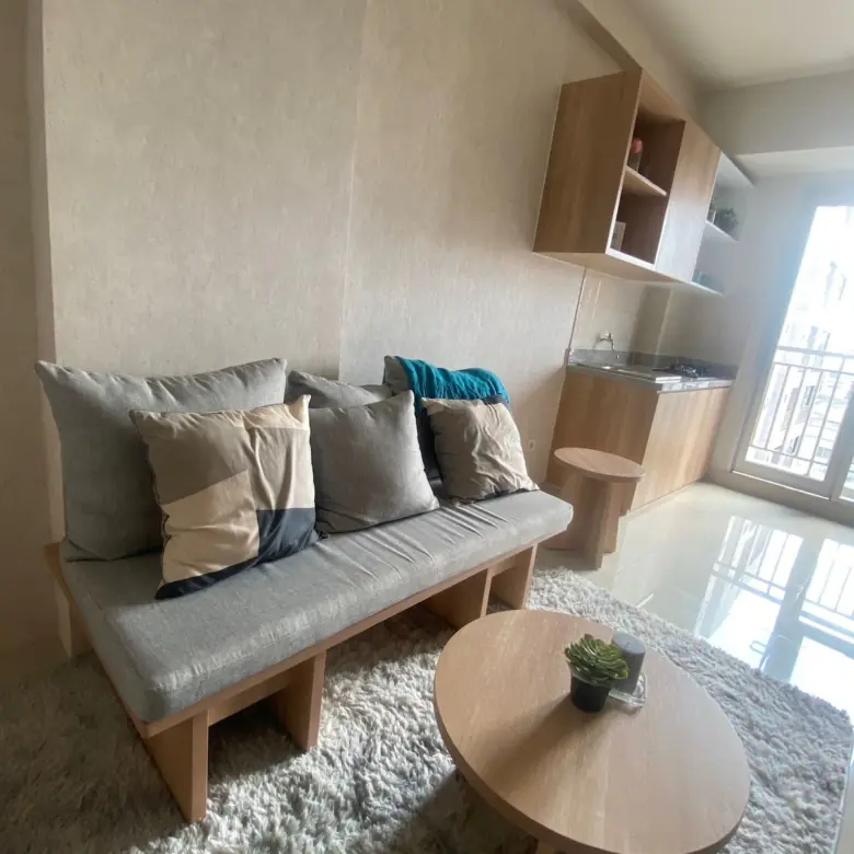 LIVING ROOM APARTMENT OAK TOWER