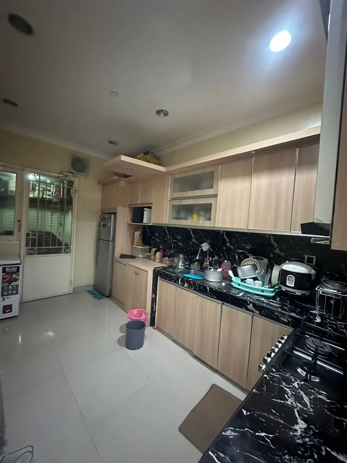 Kitchen Area Aquamarine Gading Serpong