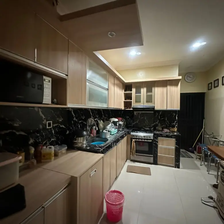 Kitchen Area Aquamarine Gading Serpong 2