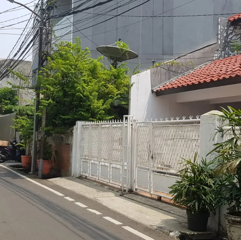 Rumah Bagus 2 Lantai Petojo Selatan Jakarta Pusat 2
