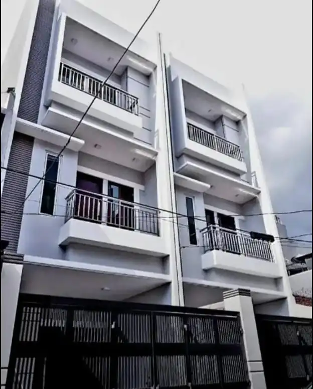 Rumah Bagus 3 Lantai Cideng Jakarta Pusat 2