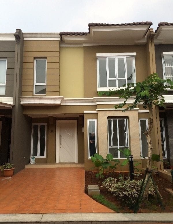DIJUAL RUMAH KARELIA GADING SERPONG