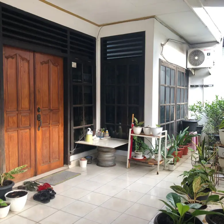 Rumah Bagus 1 Lantai Joglo Kembangan Jakarta Barat 2