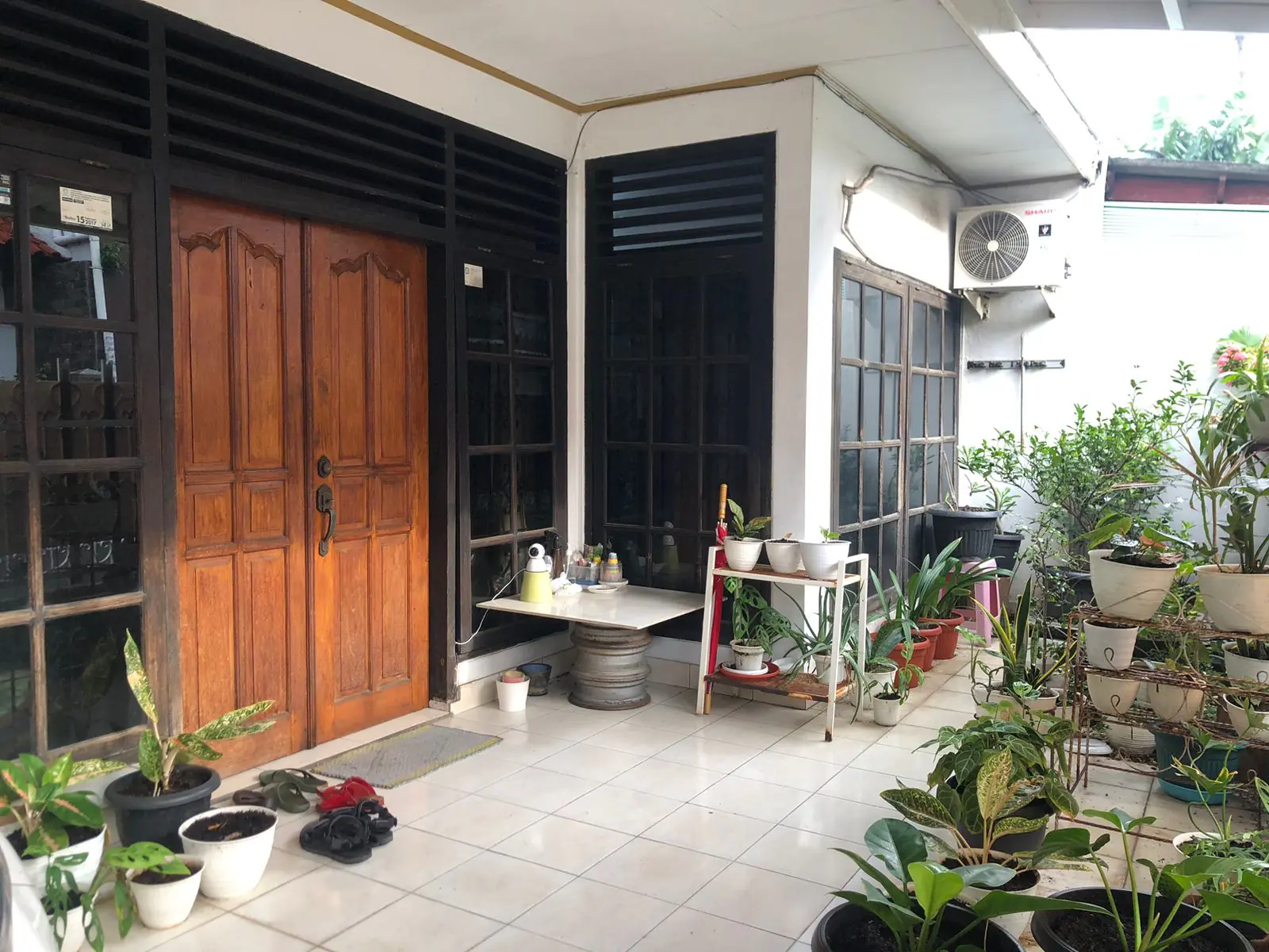 Rumah Bagus 1 Lantai Joglo Kembangan Jakarta Barat 2