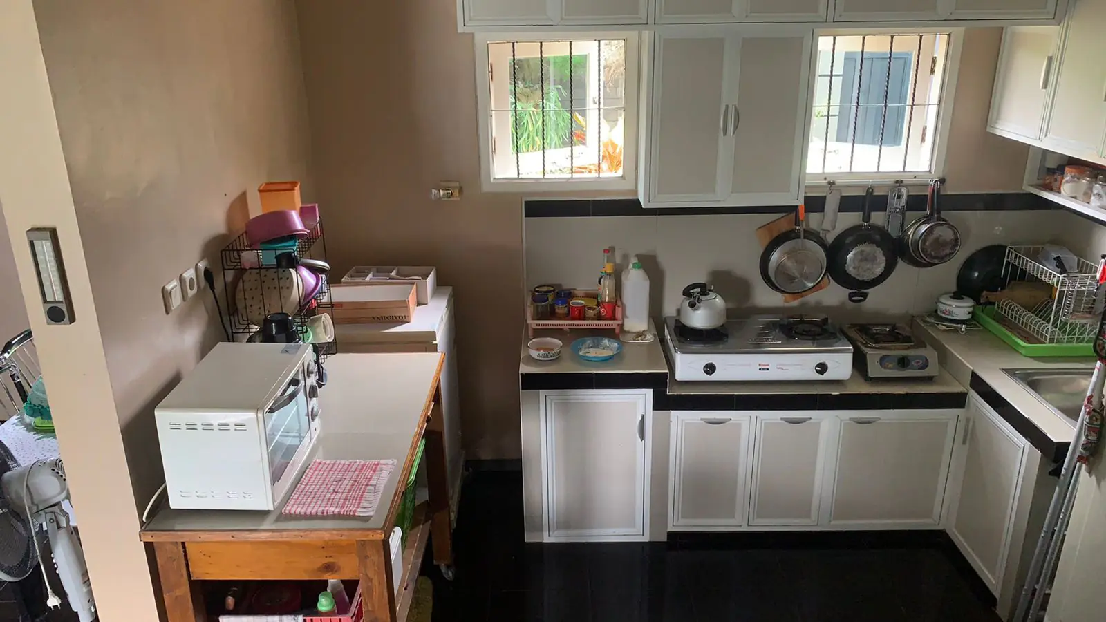 RUMAH VILLA FULL FURNISH PLUS VIEW SUPER CANTIK DI MALANG
