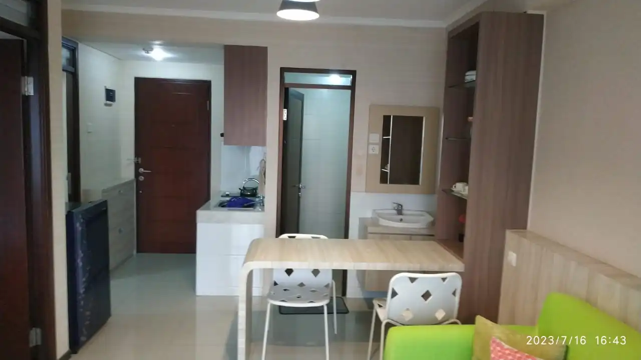 DIJUAL APARTMENT GATEWAY PASTEUR BANDUNG TYPE 2BR LIVING ROOM