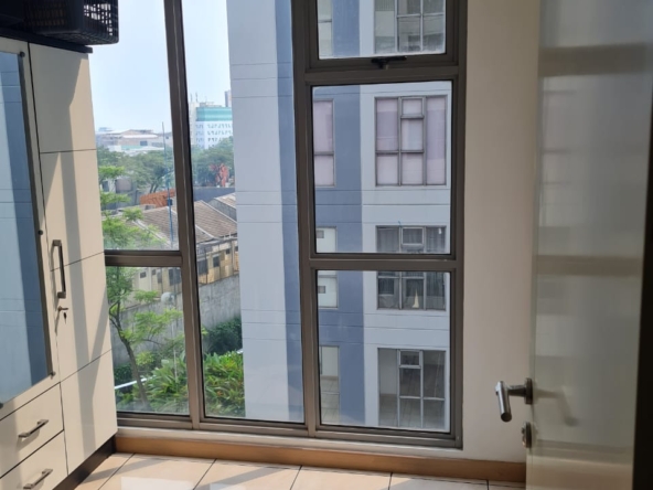 DIJUAL APARTEMENT M TOWN RESIDENCE SEMI FURNISHED TYPE 3BR