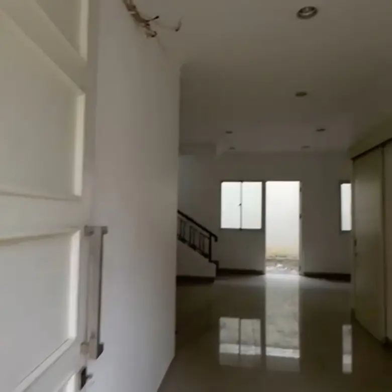 Dijual Rumah 2lt cluster Edison Summarecon Serpong 2