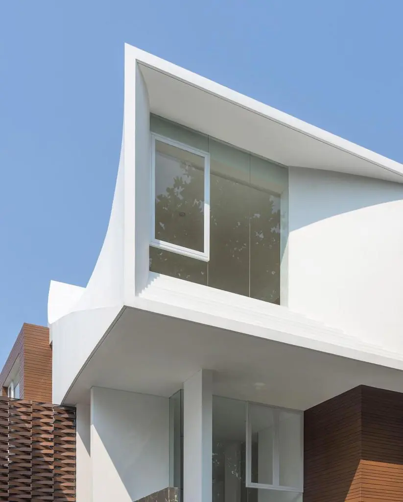 Rumah Bagus Siap Huni 2 Lantai Tropical Modern Design Pondok Indah 2